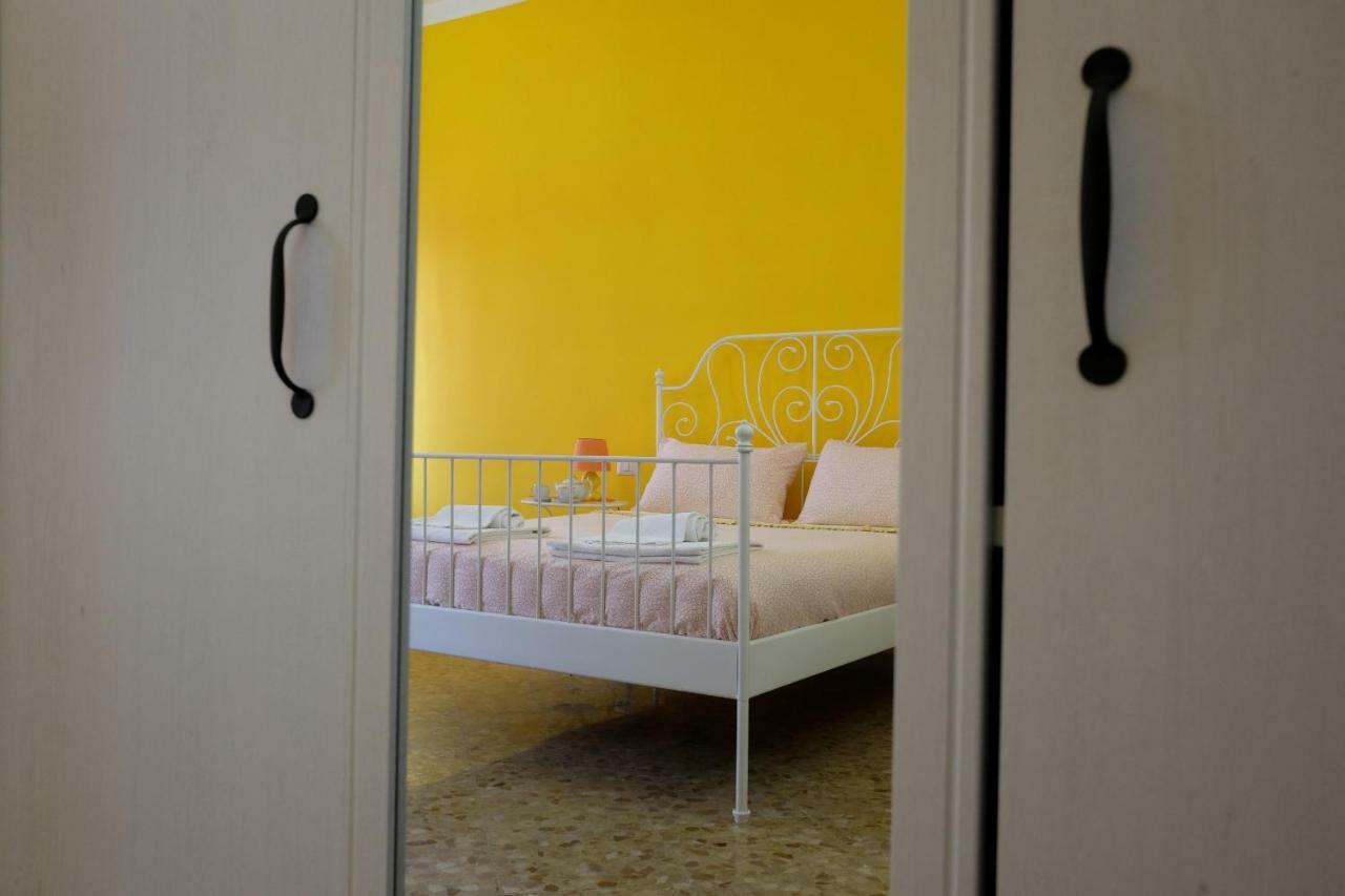 Buonocore Rooms Santa Maria La Carità Exterior foto